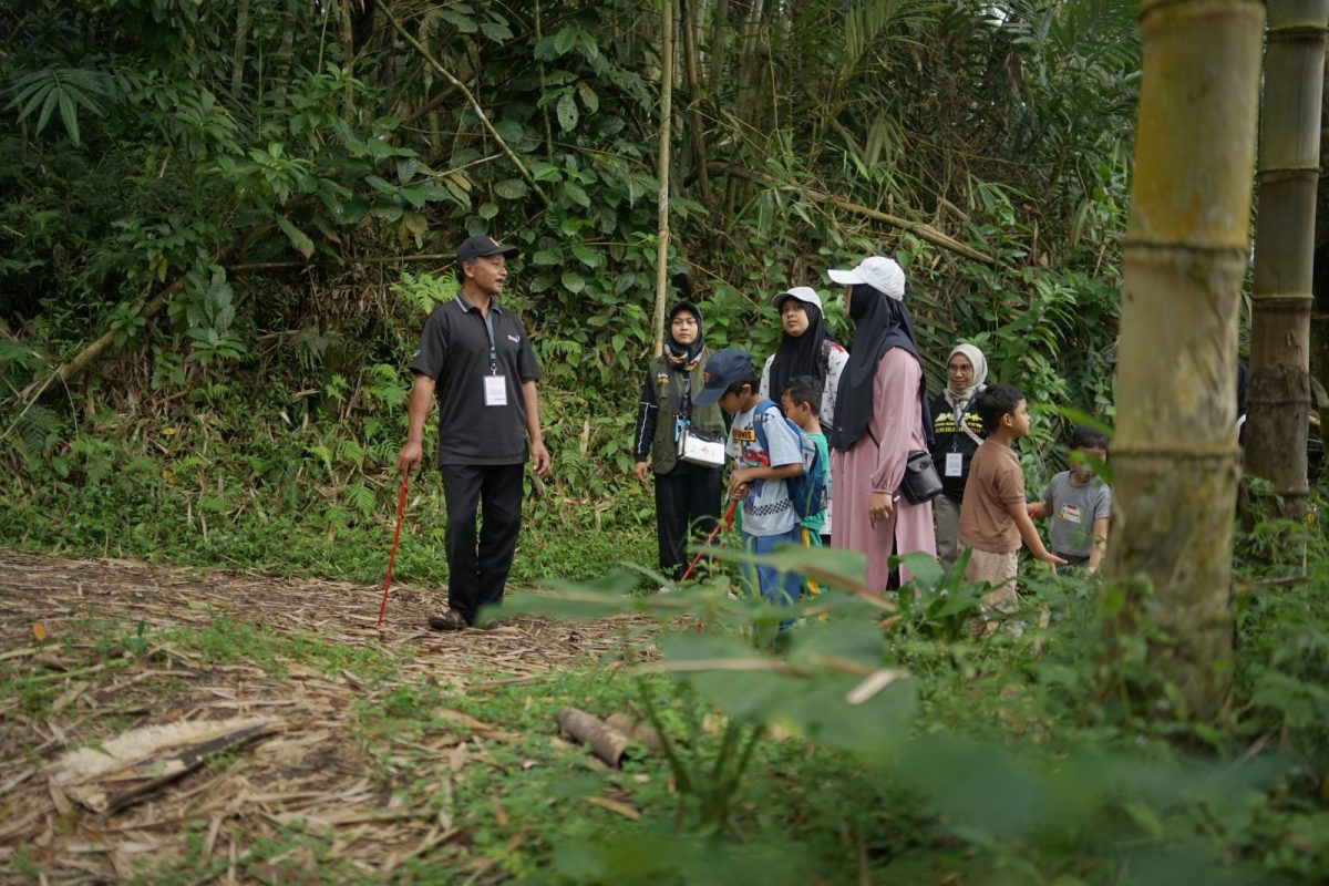 Hiking & Boping Insan Wisata Kids